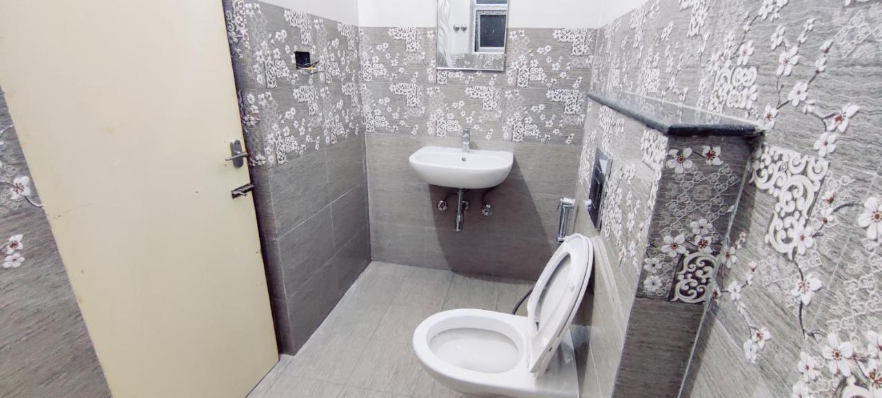 Suvarna Elite - Premium Apartment Hotel Mysore Buitenkant foto